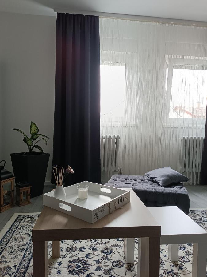 Apartman Vervis Varazdin Exterior photo